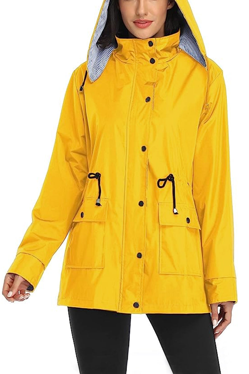 Chaqueta ligera para mujer con capucha y cordón ajustable – TAMIRA LightShield