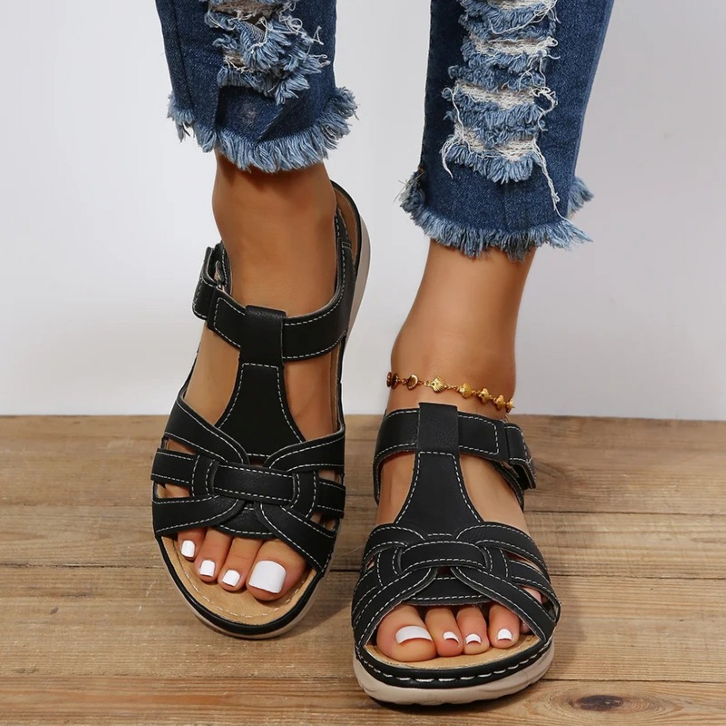 Sandalias de ante en negro y marrón con tacón cómodo – SUMERIA
