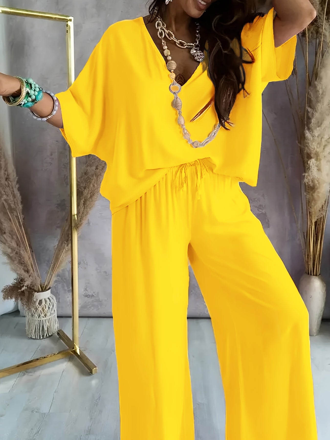 Conjunto de dos piezas con top y pantalón para mujer – VAYENA DreamSet