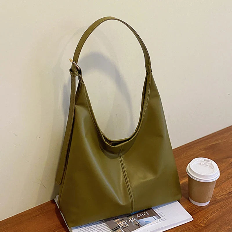 LEYNA - Bolso sofisticado con diseño minimalista para mujer