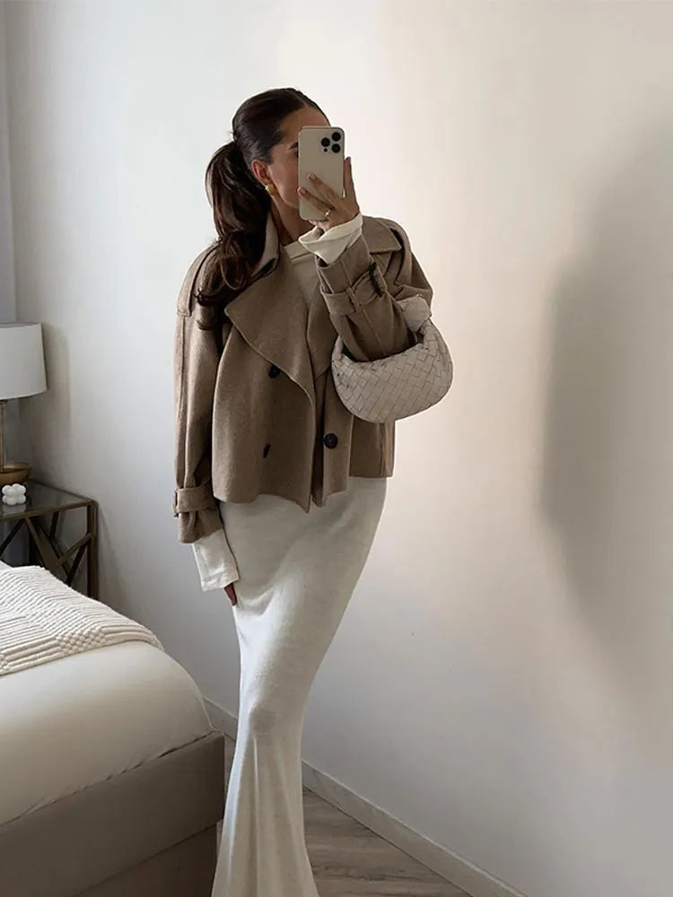 RIA – Chaqueta corta tipo gabardina para mujer