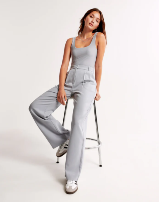 SASHA – Pantalón de cintura alta con pernera ancha para mujer