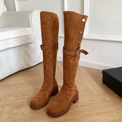 CARLA - Botas altas de terciopelo con botones decorativos