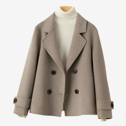 Chaqueta corta de lana con corte clásico para mujer – AIRLEA WoolElegance